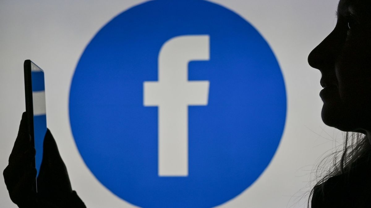 Chtějí odškodné 67,5 miliardy. Provozovatel Facebooku čelí v Británii žalobě